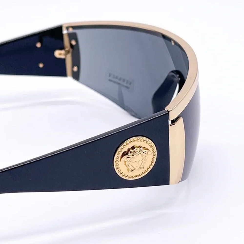 New - Versace Grey New Ve2197 1000/87 Shield Mod 2197 Sunglasses